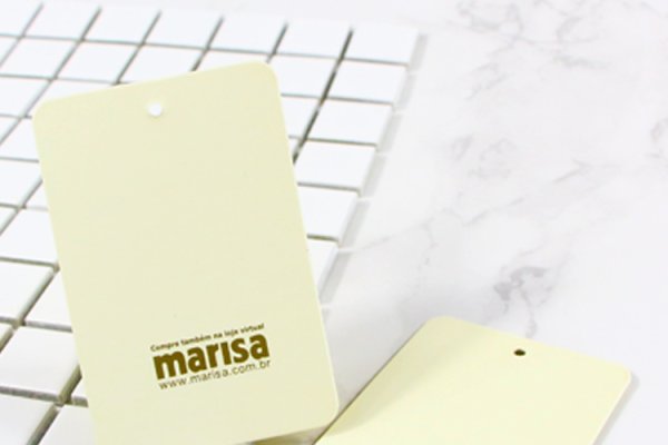Enhancing Brand Identity with Customized Simple White Hang Tags